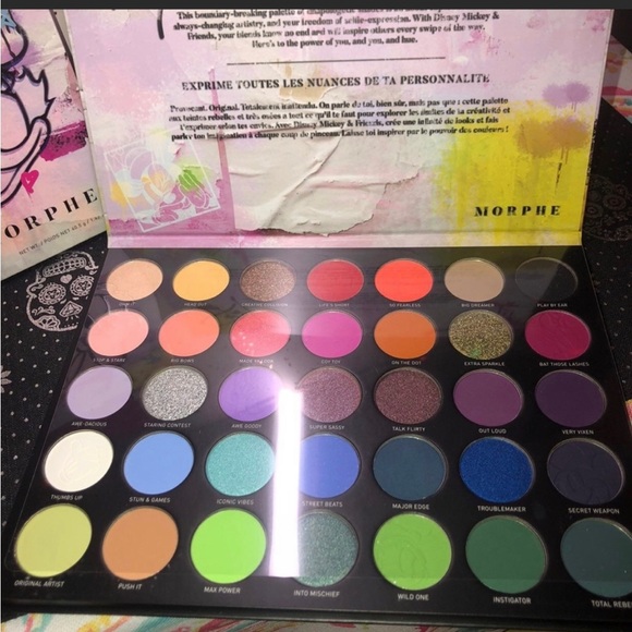DISNEY Mickey & Friends Morph  “Truth Be Bold” Eyeshadow Palette, 35 Shades - Picture 4 of 7